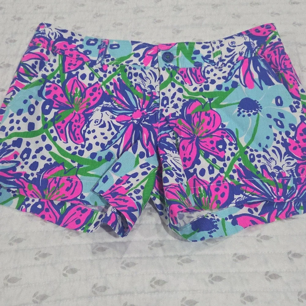 🌺Lilly Pulitzer Beautiful, Tropical Themed Callahan Shorts In Great Condition🌺 - Picture 11 of 15